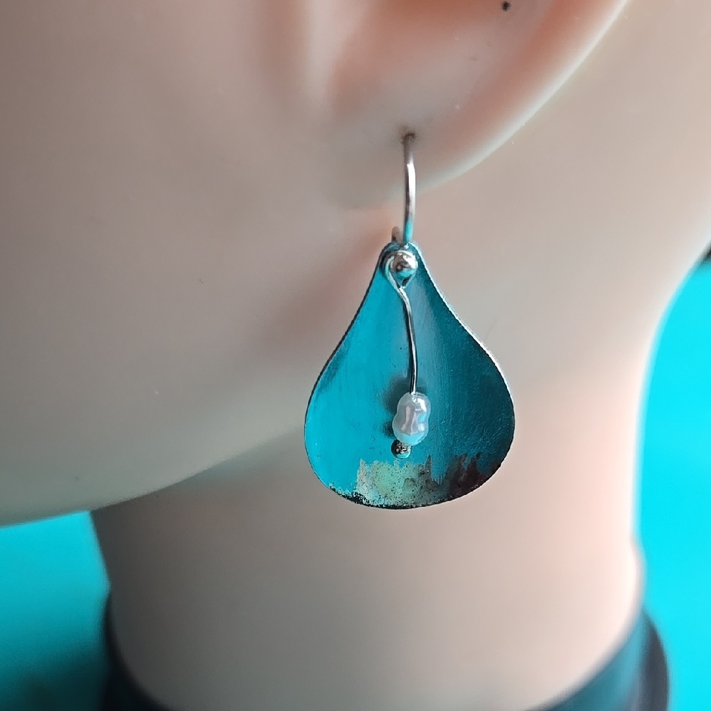 Elegant Teardrop Turquoise Earrings